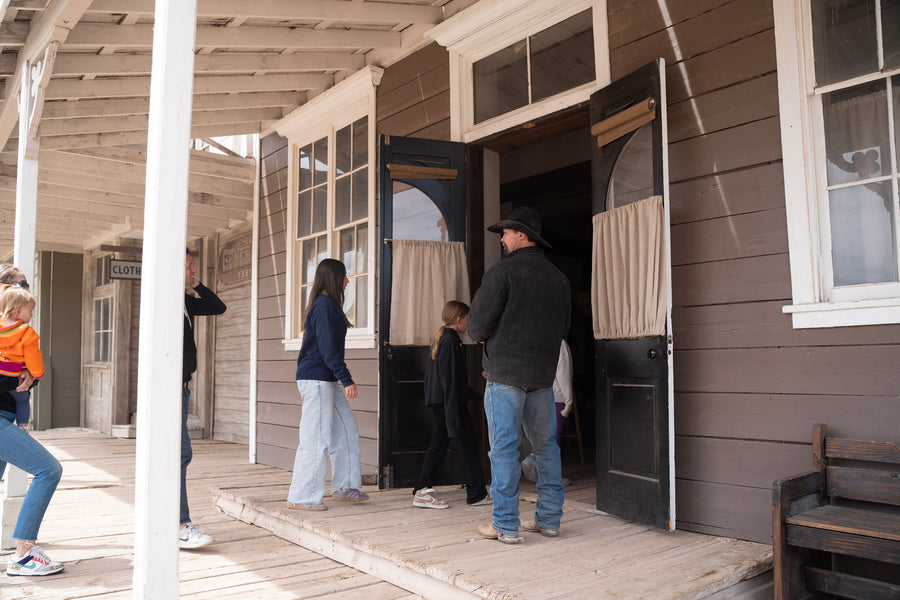 Walk the Movie Set